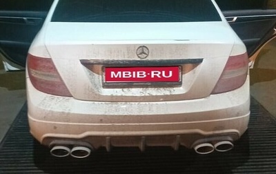 Mercedes-Benz C-Класс, 2011 год, 950 000 рублей, 1 фотография