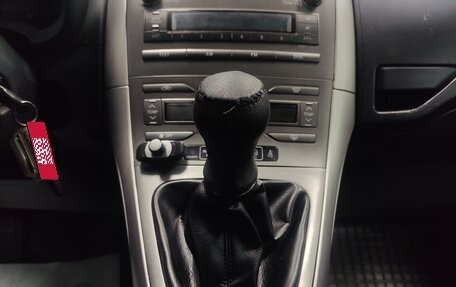 Toyota Auris II, 2007 год, 550 000 рублей, 13 фотография