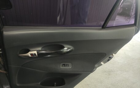 Toyota Auris II, 2007 год, 550 000 рублей, 17 фотография