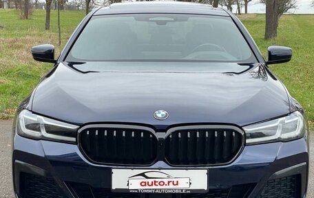BMW 5 серия, 2021 год, 7 999 999 рублей, 2 фотография