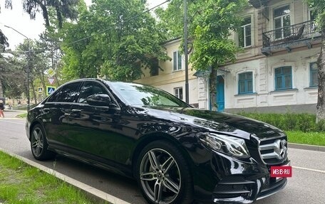 Mercedes-Benz E-Класс, 2018 год, 4 000 000 рублей, 8 фотография