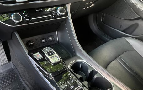 Hyundai Sonata VIII, 2019 год, 13 фотография