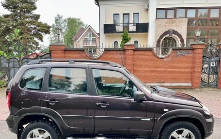 Chevrolet Niva I рестайлинг, 2013 год, 490 000 рублей, 3 фотография