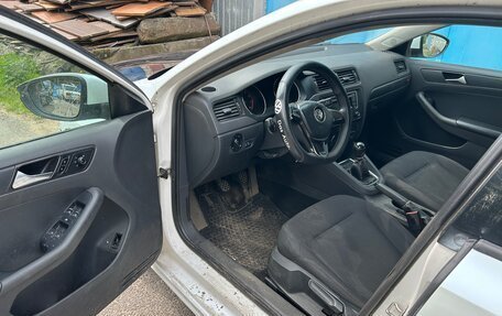 Volkswagen Jetta VI, 2015 год, 350 000 рублей, 7 фотография