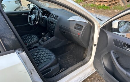 Volkswagen Jetta VI, 2015 год, 350 000 рублей, 9 фотография