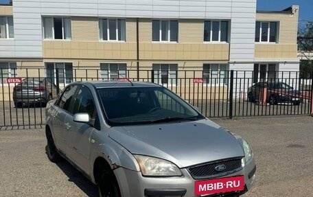 Ford Focus II рестайлинг, 2005 год, 238 000 рублей, 2 фотография