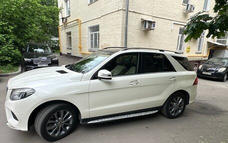 Mercedes-Benz GLE, 2017 год, 3 200 000 рублей, 2 фотография