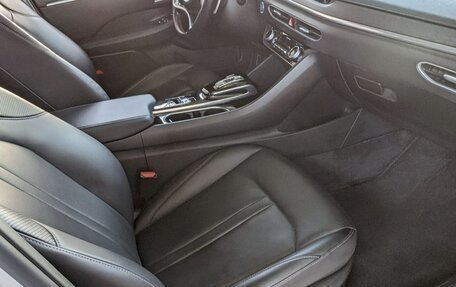 Hyundai Sonata VIII, 2019 год, 2 250 000 рублей, 10 фотография
