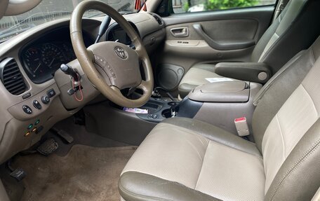 Toyota Sequoia II рестайлинг, 2005 год, 1 400 000 рублей, 6 фотография
