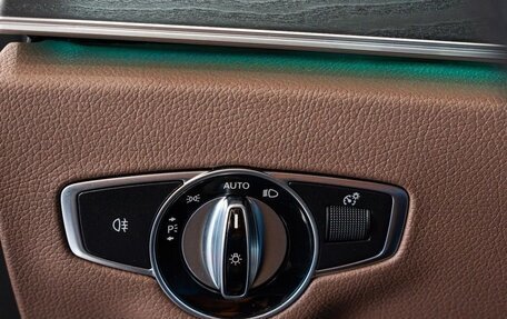 Mercedes-Benz E-Класс, 2021 год, 4 400 000 рублей, 16 фотография