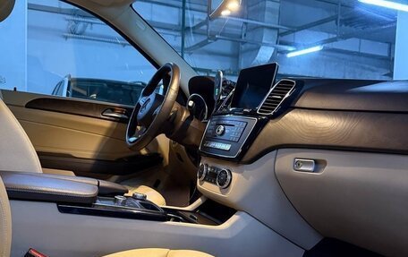 Mercedes-Benz GLE, 2018 год, 4 500 000 рублей, 7 фотография