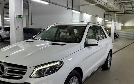 Mercedes-Benz GLE, 2018 год, 4 500 000 рублей, 3 фотография