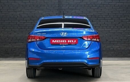 Hyundai Solaris II рестайлинг, 2017 год, 1 360 000 рублей, 5 фотография