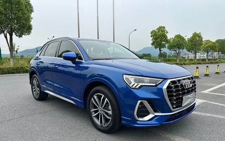 Audi Q3, 2021 год, 1 790 000 рублей, 3 фотография