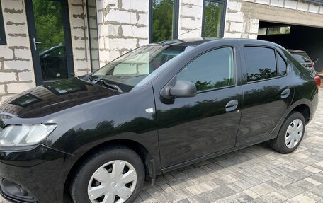 Renault Logan II, 2016 год, 565 000 рублей, 15 фотография