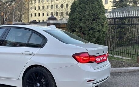 BMW 3 серия, 2018 год, 2 750 000 рублей, 14 фотография