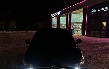 Volkswagen Polo VI (EU Market), 2012 год, 800 000 рублей, 5 фотография