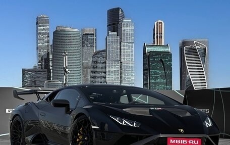Lamborghini Huracán, 2021 год, 35 900 000 рублей, 3 фотография