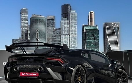 Lamborghini Huracán, 2021 год, 35 900 000 рублей, 4 фотография