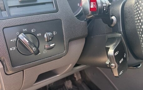 Ford C-MAX I рестайлинг, 2006 год, 249 000 рублей, 24 фотография