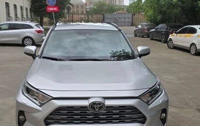 Toyota RAV4, 2021 год, 3 350 000 рублей, 1 фотография