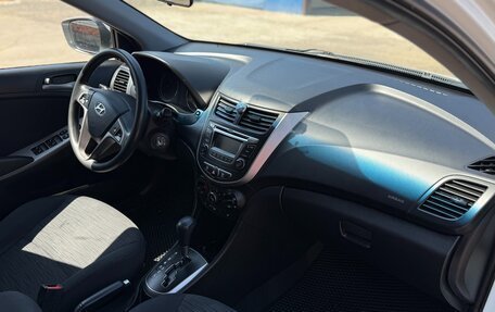 Hyundai Solaris II рестайлинг, 2014 год, 700 000 рублей, 7 фотография