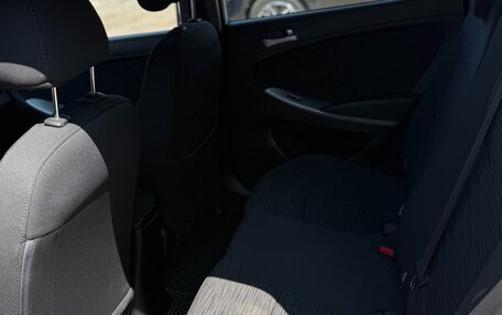 Hyundai Solaris II рестайлинг, 2014 год, 700 000 рублей, 11 фотография