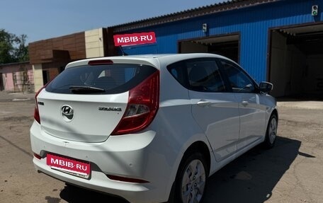 Hyundai Solaris II рестайлинг, 2014 год, 700 000 рублей, 21 фотография