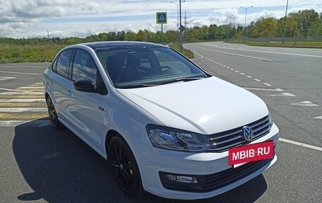 Volkswagen Polo VI (EU Market), 2018 год, 1 350 000 рублей, 3 фотография