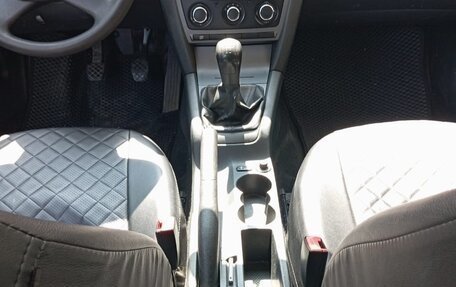 Skoda Octavia, 2010 год, 490 000 рублей, 8 фотография