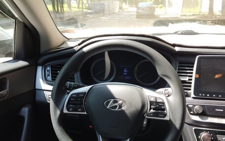 Hyundai Sonata VII, 2019 год, 1 370 000 рублей, 10 фотография