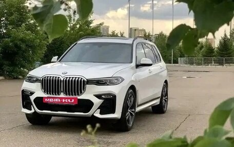 BMW X7, 2021 год, 7 800 000 рублей, 2 фотография