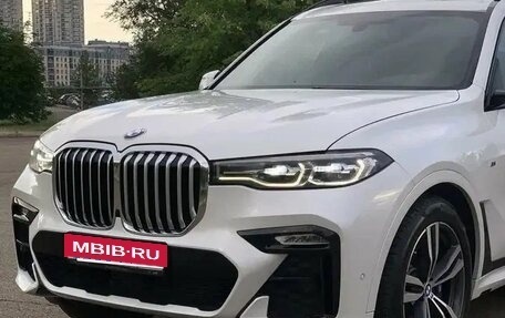 BMW X7, 2021 год, 7 800 000 рублей, 12 фотография