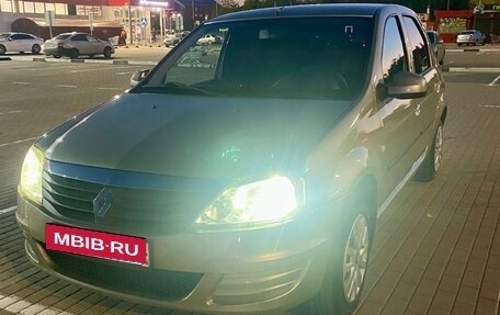 Renault Logan I, 2014 год, 860 000 рублей, 2 фотография