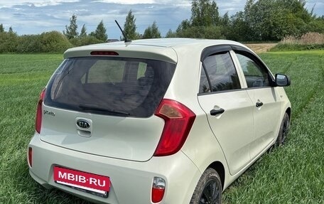 KIA Picanto II, 2011 год, 675 000 рублей, 3 фотография