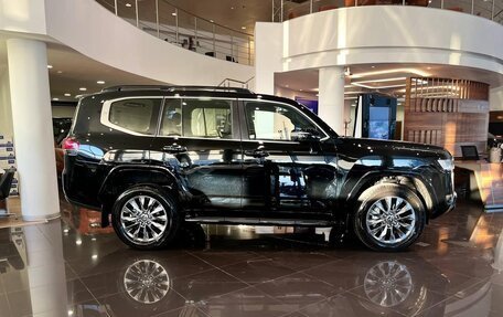 Toyota Land Cruiser, 2024 год, 13 375 000 рублей, 5 фотография