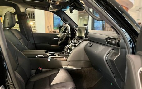 Toyota Land Cruiser, 2024 год, 13 375 000 рублей, 12 фотография