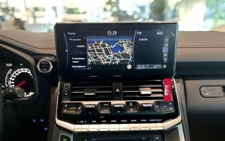 Toyota Land Cruiser, 2024 год, 13 375 000 рублей, 11 фотография