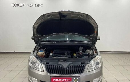Skoda Fabia II, 2011 год, 729 000 рублей, 5 фотография
