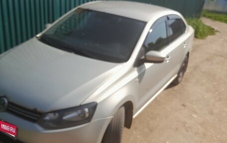Volkswagen Polo VI (EU Market), 2013 год, 555 000 рублей, 1 фотография