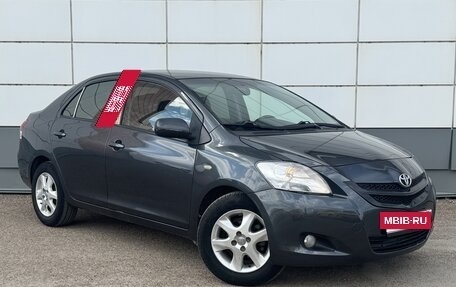 Toyota Yaris III рестайлинг, 2007 год, 660 000 рублей, 4 фотография
