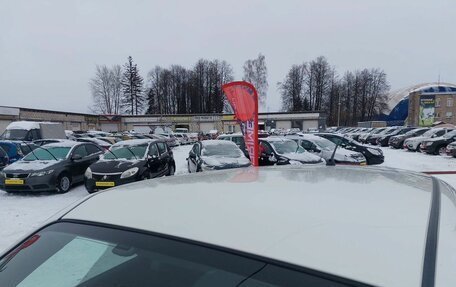 Nissan Juke II, 2013 год, 11 фотография