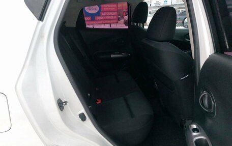 Nissan Juke II, 2013 год, 21 фотография