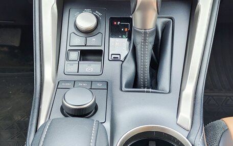 Lexus NX I, 2015 год, 2 555 000 рублей, 20 фотография