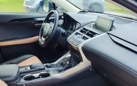 Lexus NX I, 2015 год, 2 555 000 рублей, 29 фотография