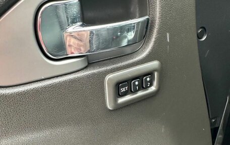 Nissan Pathfinder, 2012 год, 1 499 000 рублей, 22 фотография