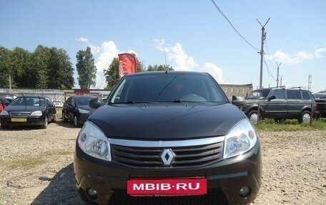 Renault Sandero I, 2011 год, 739 000 рублей, 3 фотография