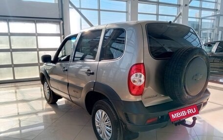 Chevrolet Niva I рестайлинг, 2016 год, 669 000 рублей, 6 фотография