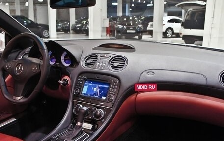 Mercedes-Benz SL-Класс, 2008 год, 4 000 000 рублей, 15 фотография