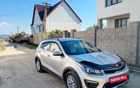 KIA Rio IV, 2018 год, 1 250 000 рублей, 2 фотография